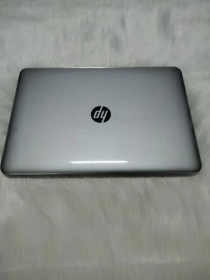 HP 450 G4 : I7-7500U 16G 256G CARD 2G FULL